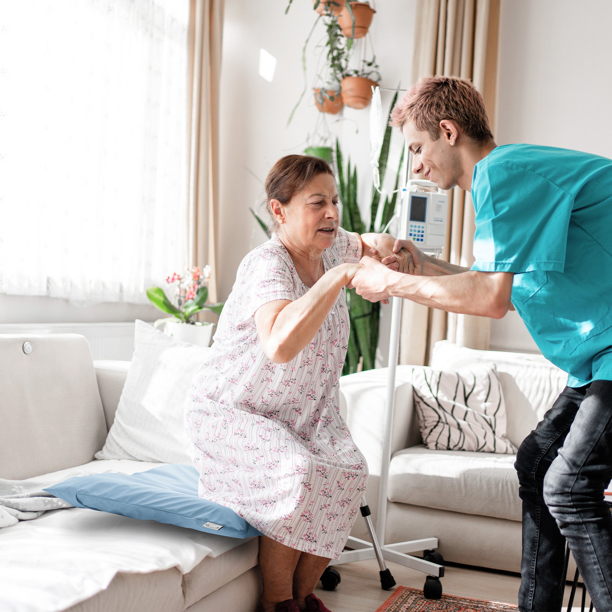 Support Cushion for the Elderly: Making Everywhere More Comfortable